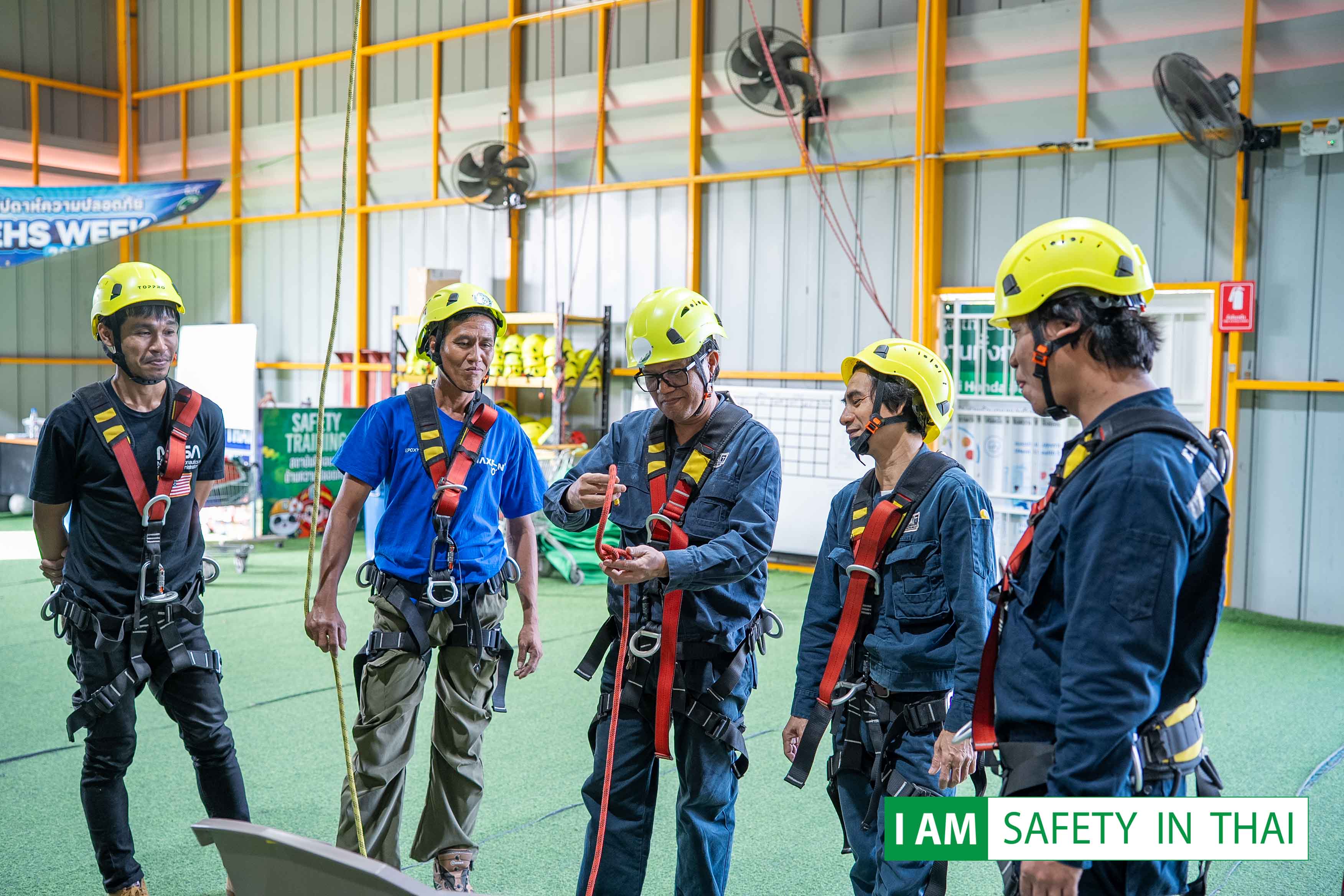 อบรมโรยตัว 26-11-2568